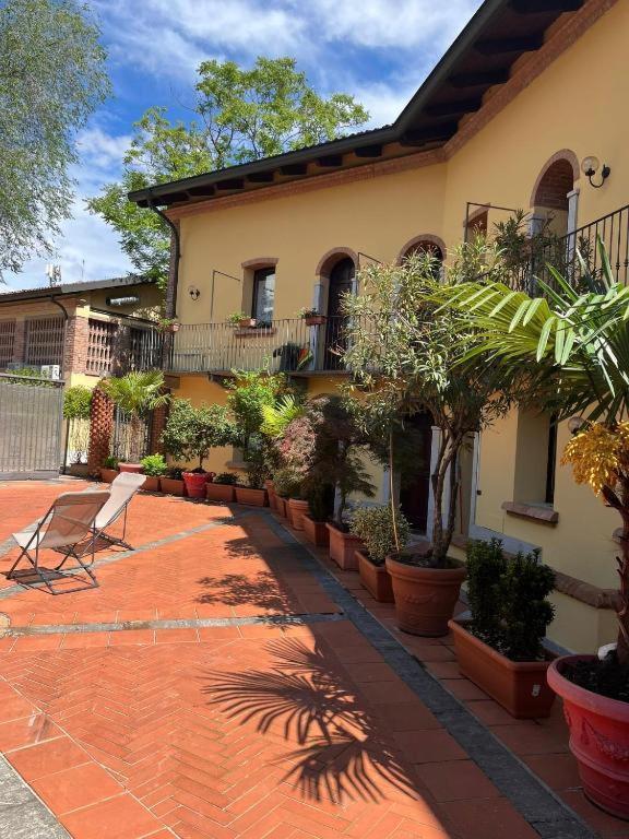 Monolocale Elvira Abbadesse Guest House 米兰 外观 照片